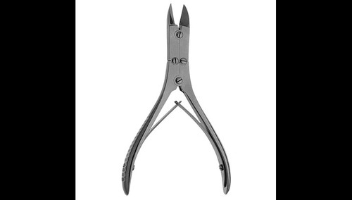 V. Mueller OS4723-002 Kleinert-Kutz forceps, curved blades, double-action