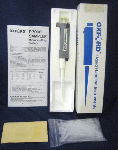 NEW Oxford Series 7000 Sampler System 30uL Fixed Volume Micro Pipette P7000