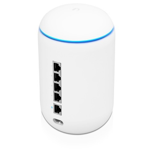 UniFi Dream Machine