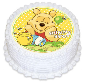 Winnie the Pooh 16cm Round licensed topper