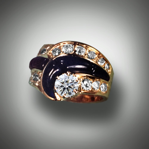 R 722 with black jade