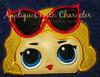 LOL Doll Leading Lady Peeker Applique Design
