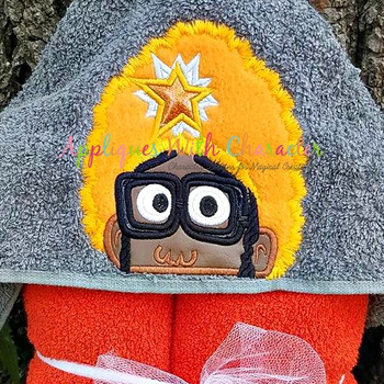 Orange Gabby Peeker Applique Design