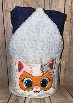 Super Kitty Buddy Peeker Applique Design