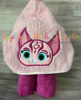 Superkitties Willa Peeker Applique Design