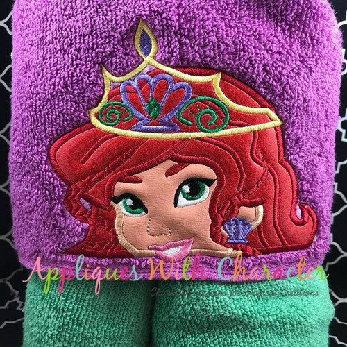 Ariel Mermaid Crown Peeker Applique Design