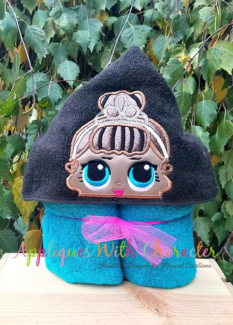 LOL Miss Baby Doll Peeker Applique Design