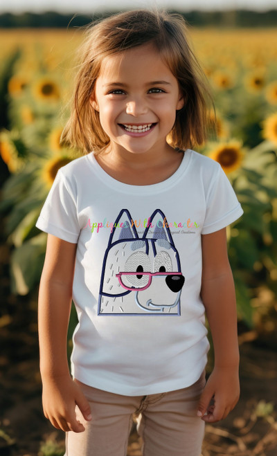 Bluey Nana the Dog Peeker Applique Design