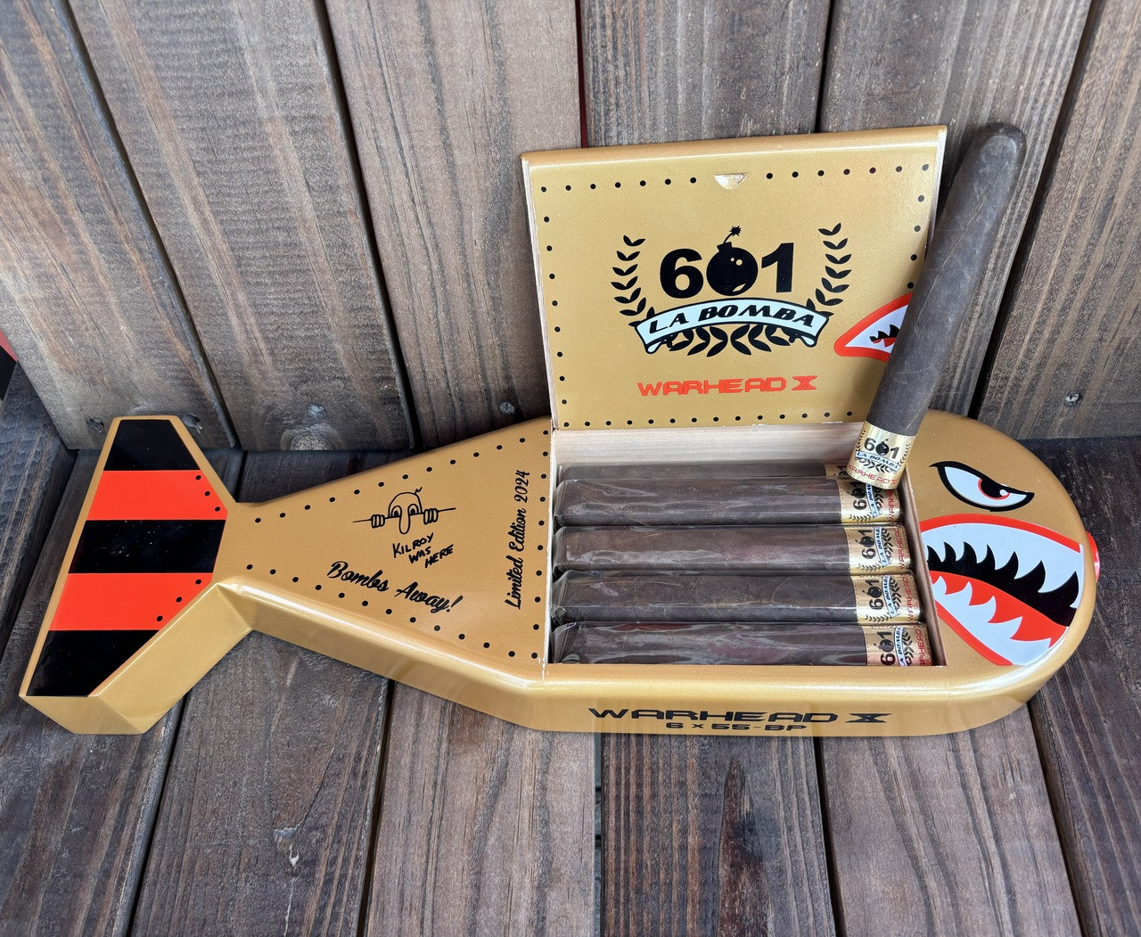 Espinosa 601 La Bomba Warhead X