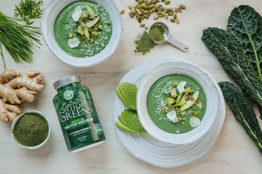 Add These Green Super Powders to Your Meals for a Healthy Boost