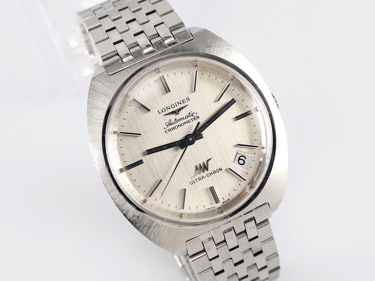 Longines ultra chron chronometer hotsell
