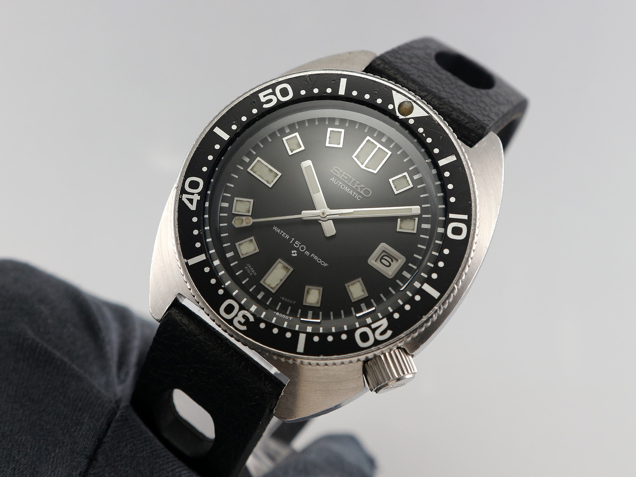 Seiko 2nd Diver Ref. 6105-8000 VWS-1410 - Vintage Watch Services