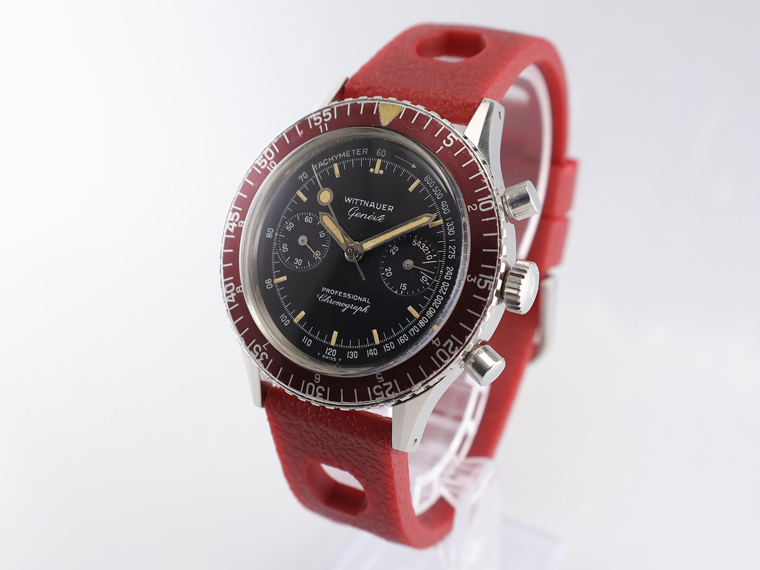 1968 Wittnauer Professional Chronograph 7004A