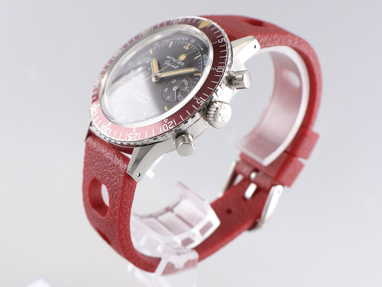 1968 Wittnauer Professional Chronograph 7004A