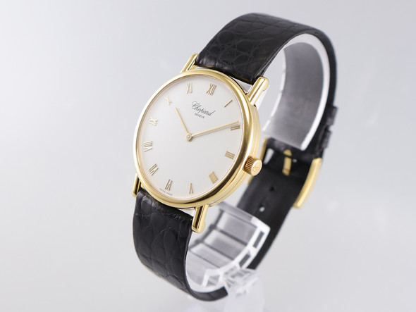 Chopard Ultra Slim 18K Dress Watch VWS-3005