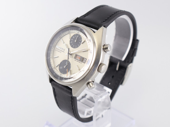 Seiko Baby Panda Chronograph VWS-3197