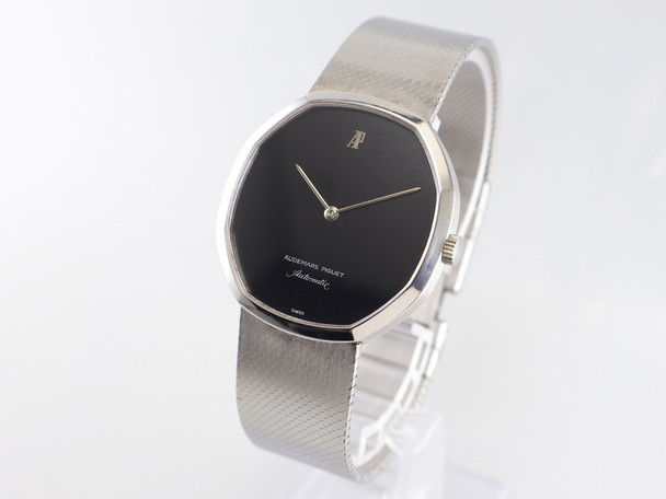 Audemars Piguet "AP Steel" VWS-3203