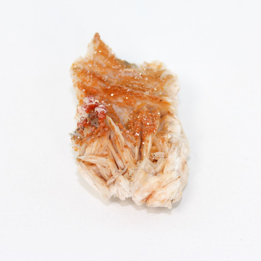 Vanadinite on Barite