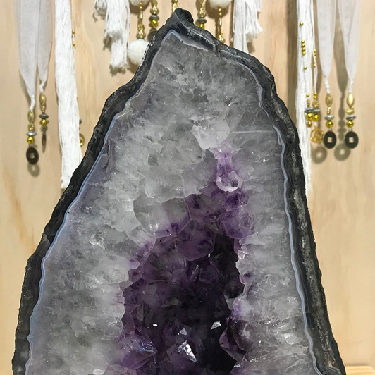 Amethyst Geode Cave