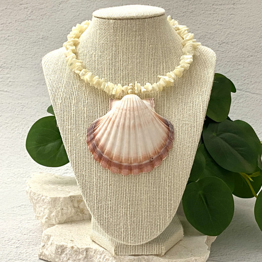 MERMAID MAGIC – Mother of Pearl Choker with Shell Pendant