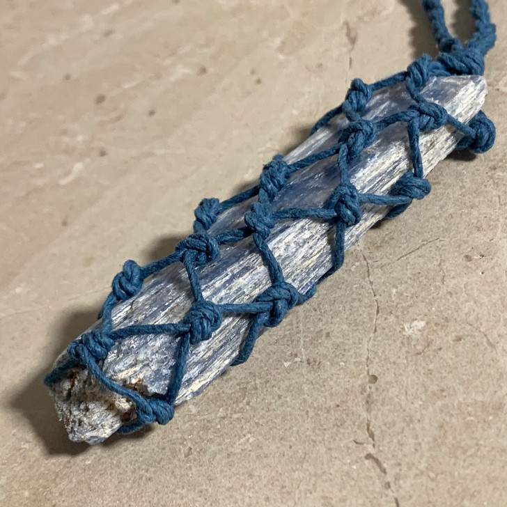 Blue Kyanite Macrame Pendant