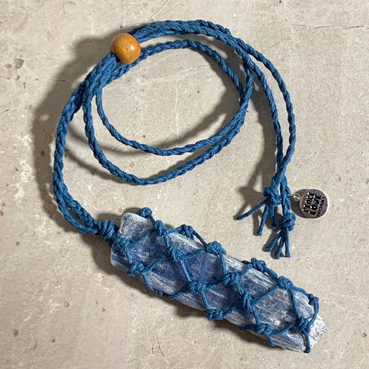 Blue Kyanite Macrame Pendant