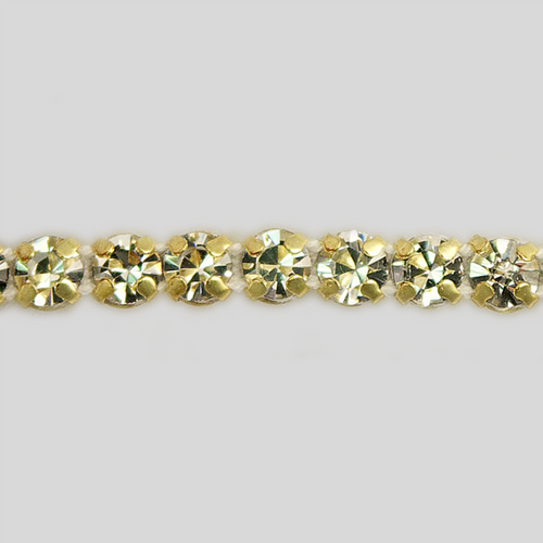 1-row ss19, 4.5mm Machine Cut Metal Set Banding Crystal color, Gold Plated on White Tape Product