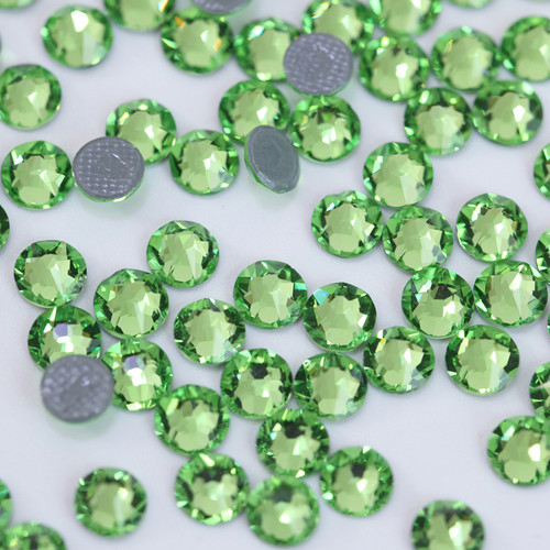 ORION MC Chaton Rose in PERIDOT color, size ss20, foiled back Product