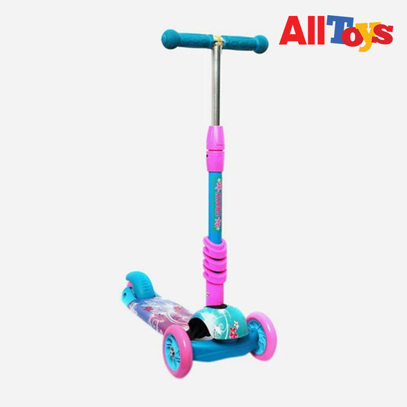 Traxx Tri-Wheel Scooter Traxx Tri-Wheel Scooter
