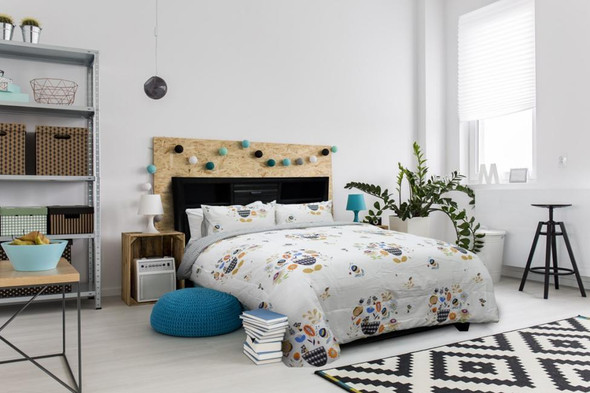 Homethreads Full 84"x90" Ikea3 Comforter Homethreads Full 84"x90" Ikea3 Comforter