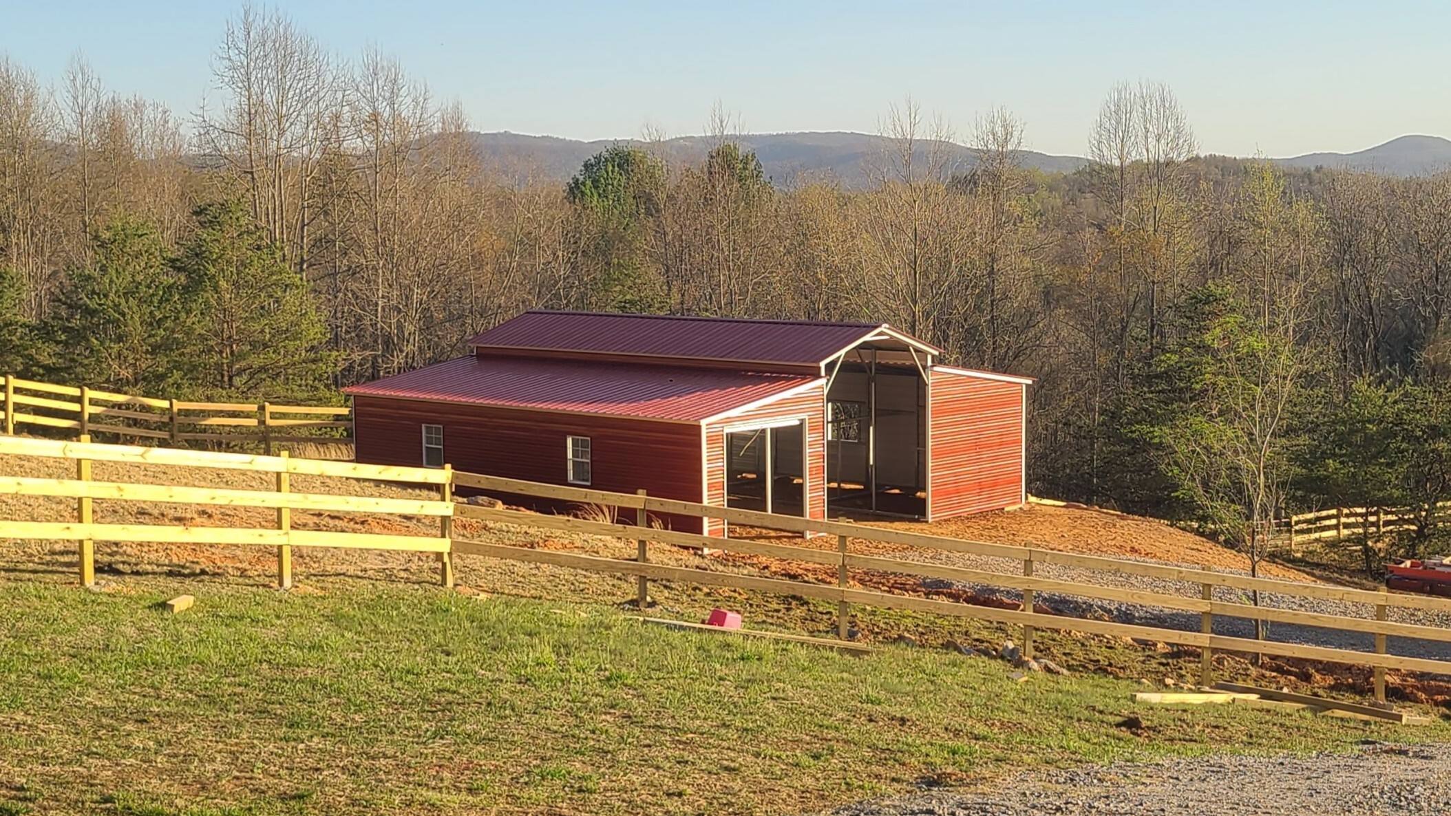 A descriptive summary of the image.