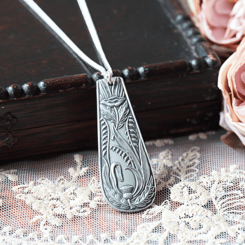 Art Nouveau Necklace