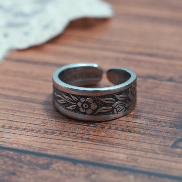 Floral Spoon Band Ring