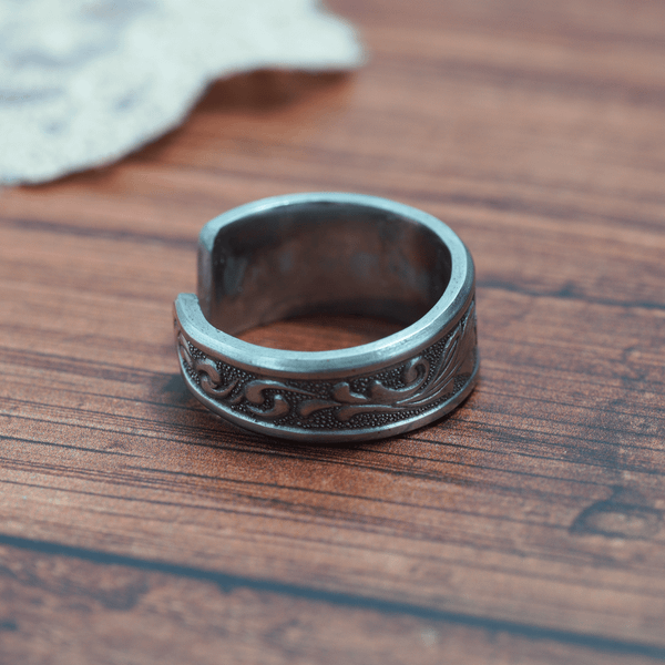 Daisy swirl vintage spoon ring