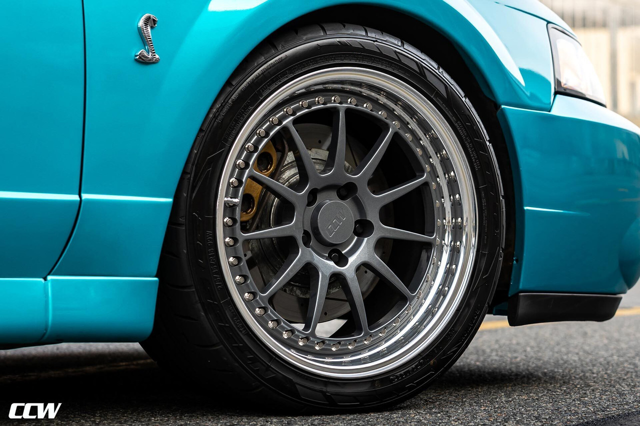 CCW_D110_Gunmetal_Center_Wheel