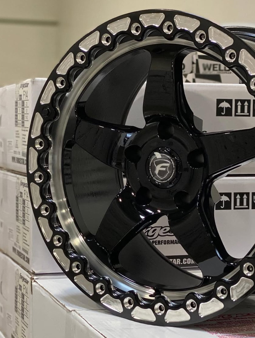 Forgestar D5 Beadlock Black 17x11 +43 5x4.75 C6 Corvette Z06