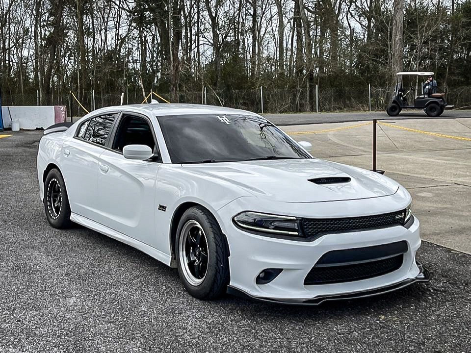 レア汽車？D511160D51767ツーショット白黒 Forgestar D5 Black 18x5 -37 5x115 HELLCAT Charger Challenger 300
