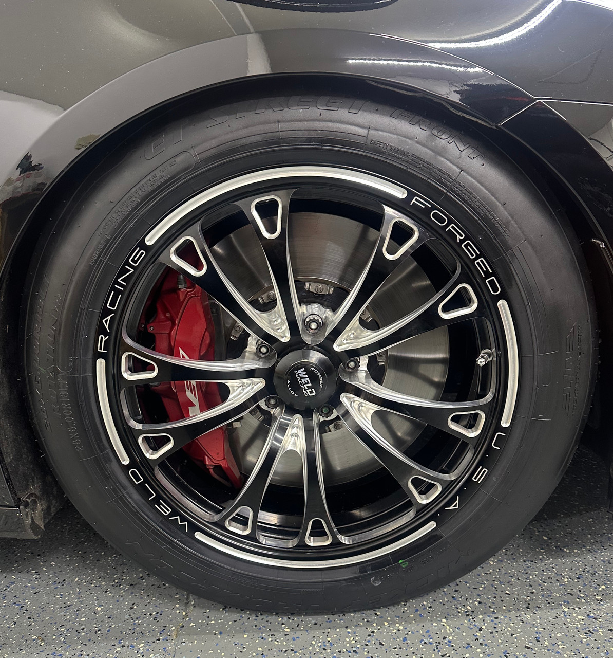 シャルムボー Weld C8 Corvette Camaro SS ZL1 V-Series Front Runner 18x6 / 5x120