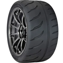 Toyo Proxes R888R 335/30ZR18 competition tire, tread pattern detail