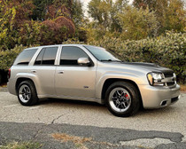 WELD Ventura 6 Drag Gloss Black Wheel with Milled Spokes 17x9.5 | 6x127 BC (6x5) | +35 Offset | 6.625 Backspacing - S15679581P35 for 2006, 2007, 2008, 2009 Chevrolet TrailBlazer SS