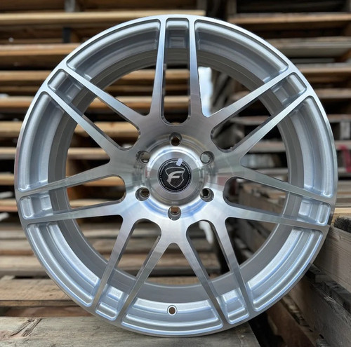 Forgestar F14 Drag Pack Silver Machined Wheel 17x9.5 | 6x135 - F-150 | +25 Offset | 6.23 Backspacing - F27879589P25 for 2004, 2005, 2006, 2007, 2008, 2009, 2010, 2011, 2012, 2013, 2014, 2015, 2016, 2017, 2018, 2019, 2020, 2021, 2022, 2023, 2024, 2025, 2026 Ford F-150 (5.0L Coyote, EcoBoost, 4.6L V8, 5.4L V8, Supercharged / Turbocharged Applications)