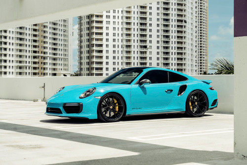 The Vossen x Champion RS74 20x9.5 Gloss Black Front Wheel (RS74-115) is forged for Porsche 911 GT3 992 centerlock applications. Motorsport design, precision engineering, and flawless fitment for the ultimate Porsche experience.