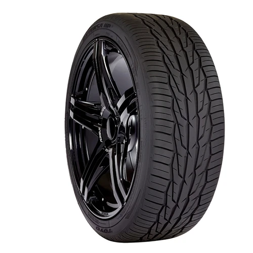 Toyo Extensa HP II 235/55R17 performance tire, tread pattern detail