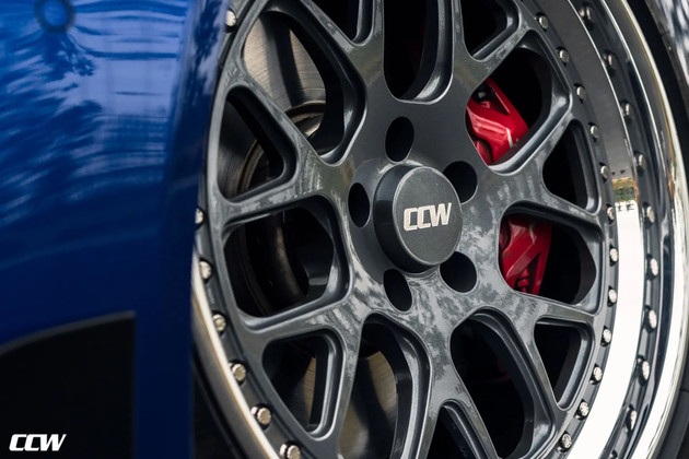 CCW CZ14 Forged Wheels – Gloss Gunmetal / Polished Lip / Contrast Cut Center Caps for 2020–2025 Toyota Supra MKV A90 (Stratosphere Blue)