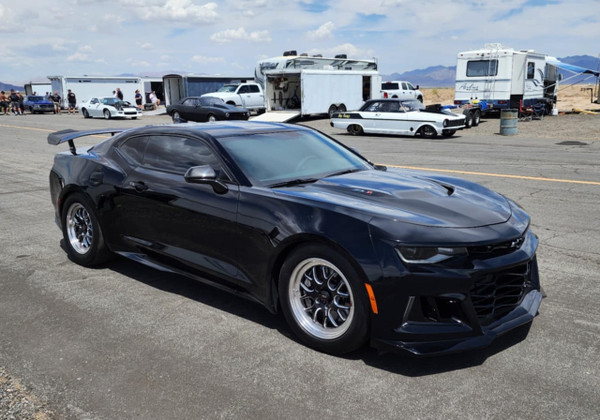 Owner Spotlight: @onephat_zl1’s Gen 6 Camaro ZL1 on WELD Solana Drag Wheels