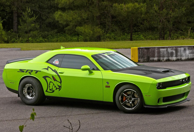 In-Stock: WELD Racing 18x6 Alumastar and 15x10 S71 Beadlock Drag Wheel Setup for Hellcat, Redeye, and 1320 Challenger Applications!