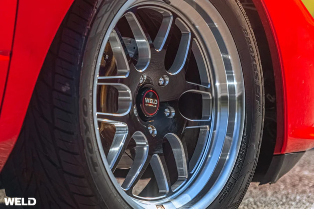 Upgrade Your 5-Lug Ram 1500 with WELD Solana Street Wheels: 22x8.5 Fronts & 22x10.5 Rears.