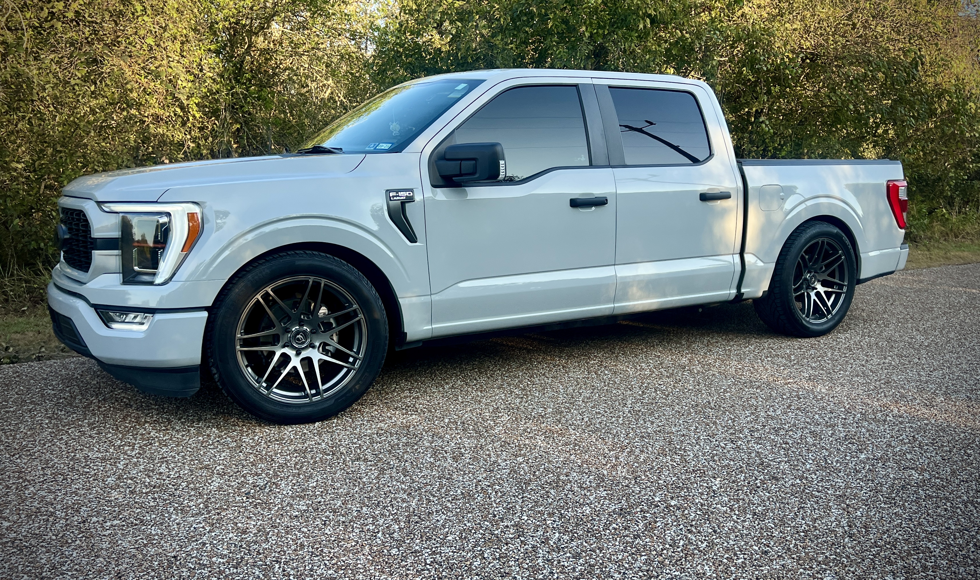 Forgestar X14 F150 Expedition Gunmetal Wheel 22x10 | 6x135BC