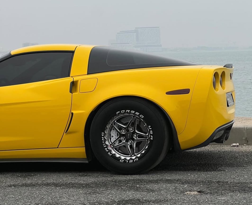 Rears_Yellow_C6_Z06_Weld_Racin