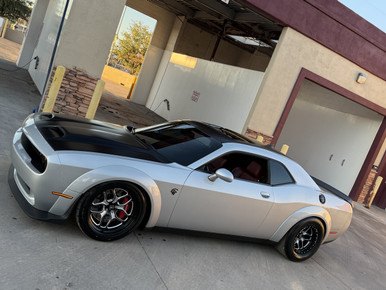 Side_2_2019-dodge-challenger-